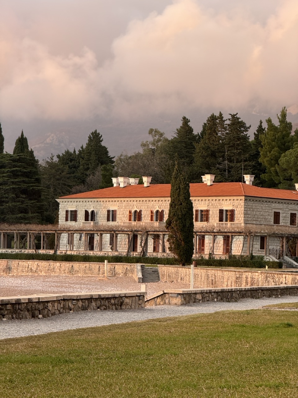 Парк МИлочек. Свети-Стефан, Черногория