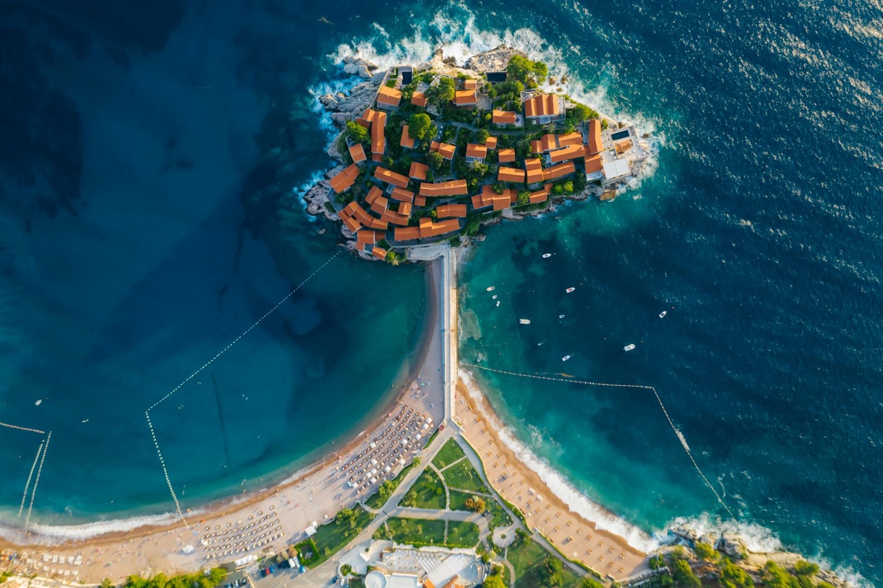novak-dzhokovich-pytaetsja-vernut-sveti-stefan-2 novak-dzhokovich-pytaetsja-vernut-sveti-stefan-2