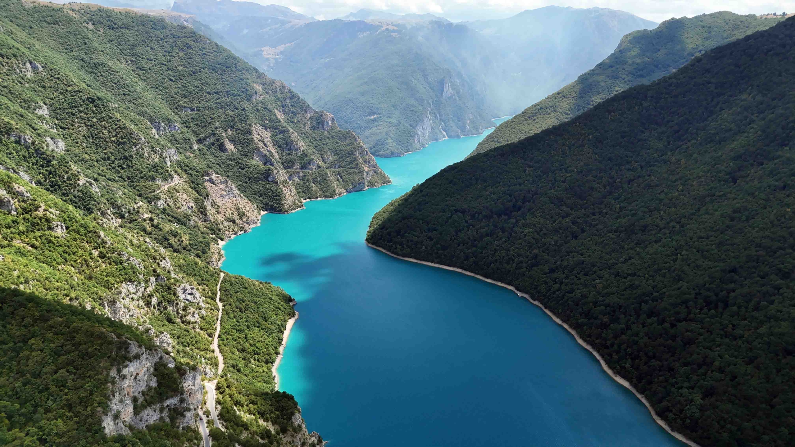 Север Черногории: Пивское озеро