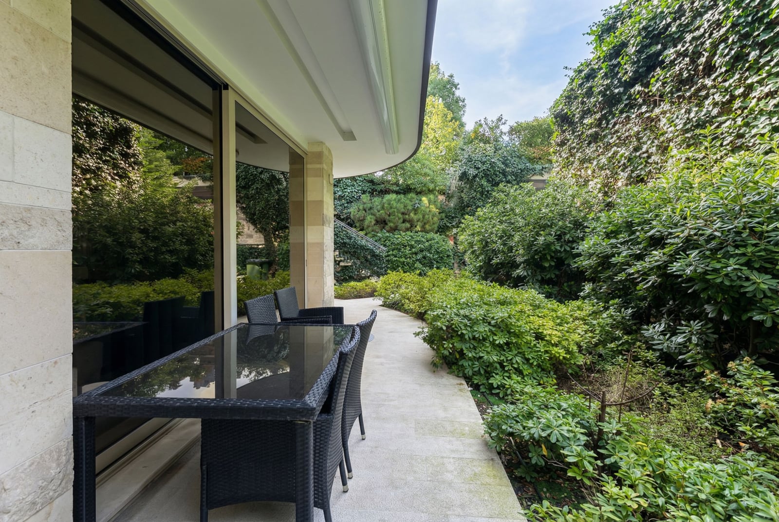 Piso independiente 4 habitaciones 156 m² Budva, Montenegro