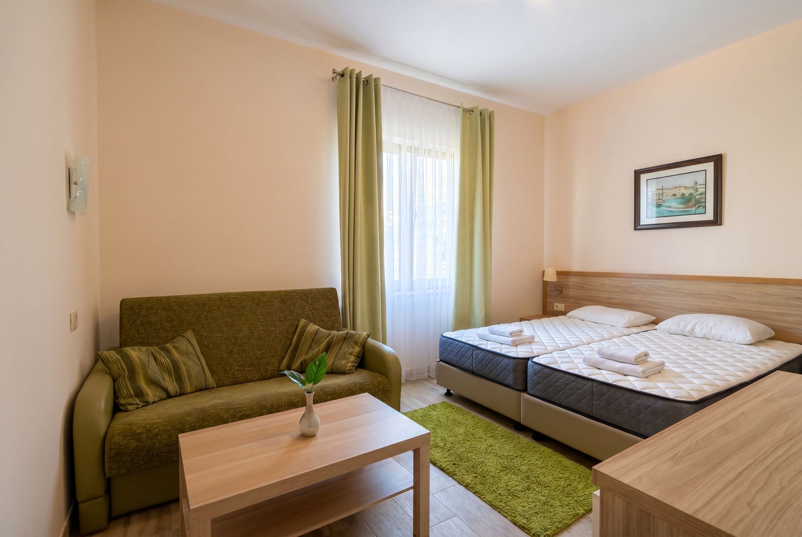 Wohnung in Bečići Nr. 2727