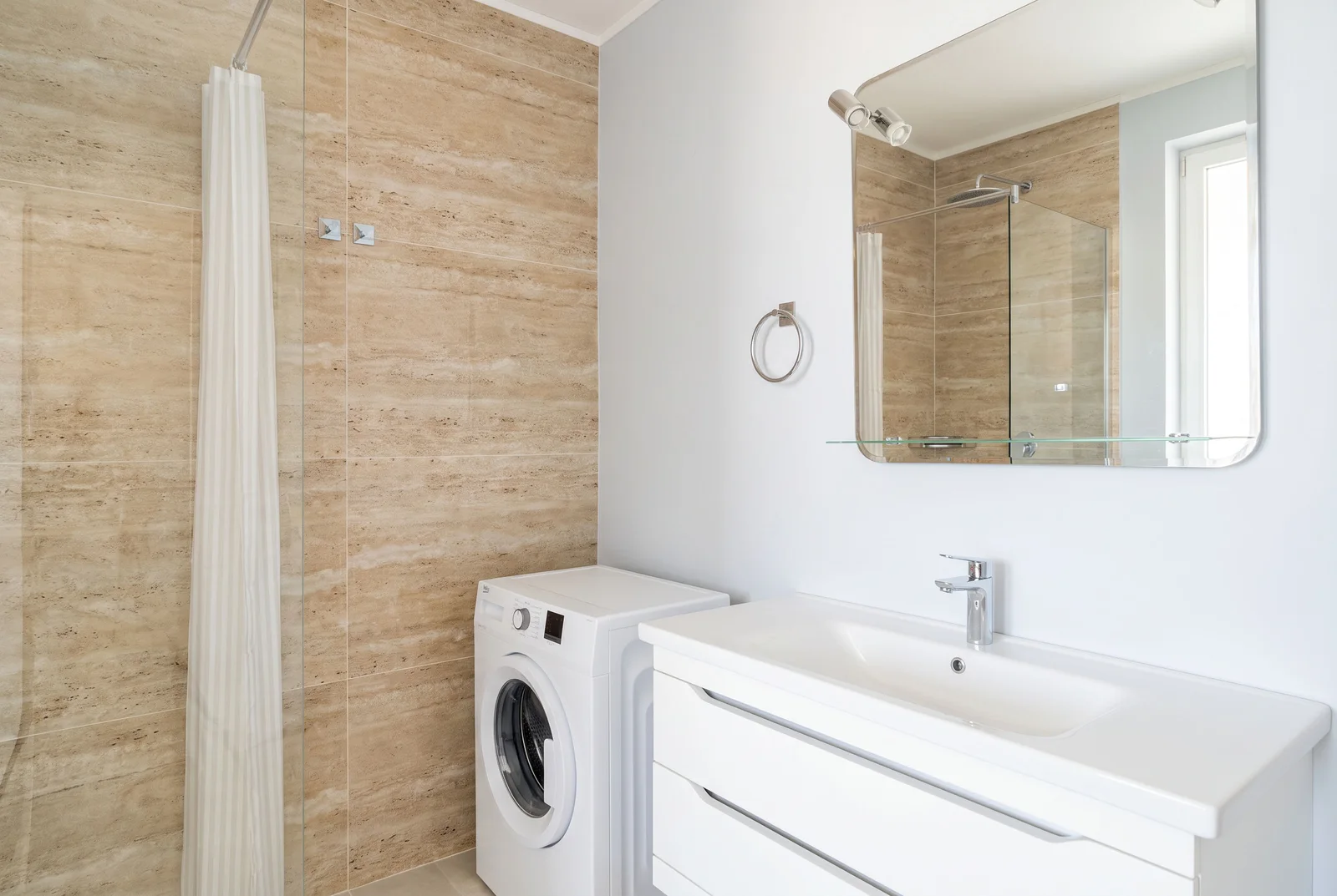 Mieszkanie 2 pokoi 47 m² w Becici, Czarnogóra
