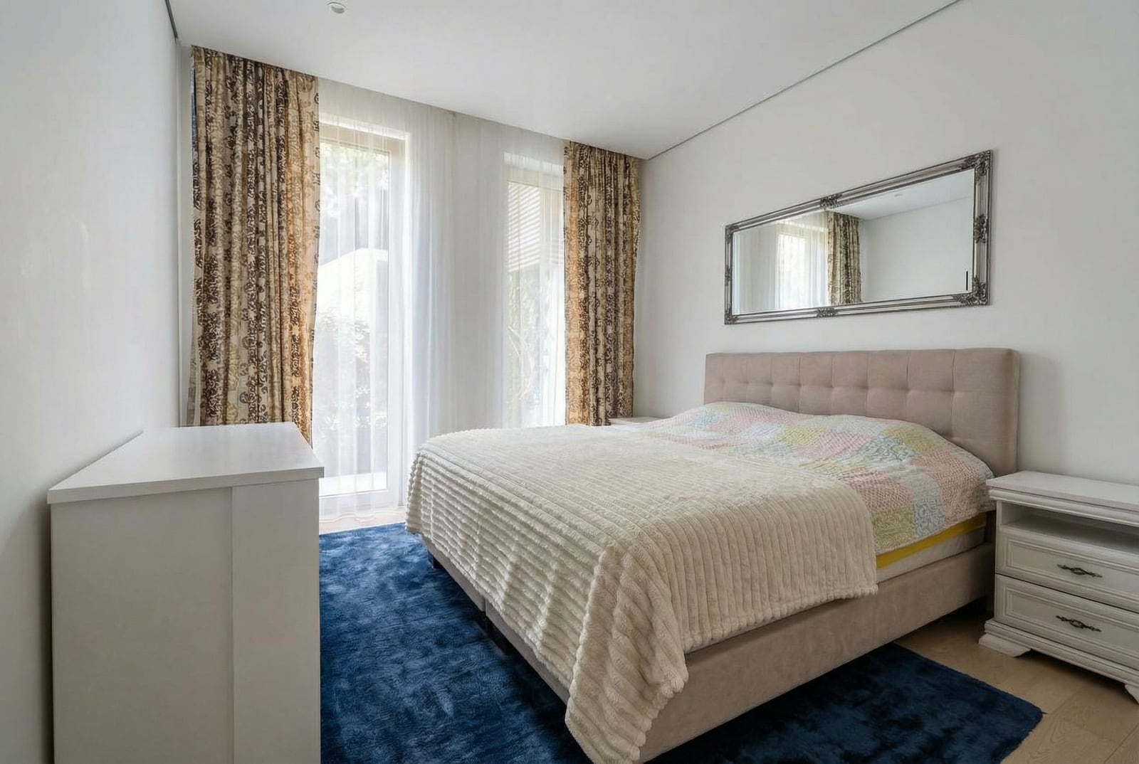 Piso independiente 4 habitaciones 156 m² Budva, Montenegro