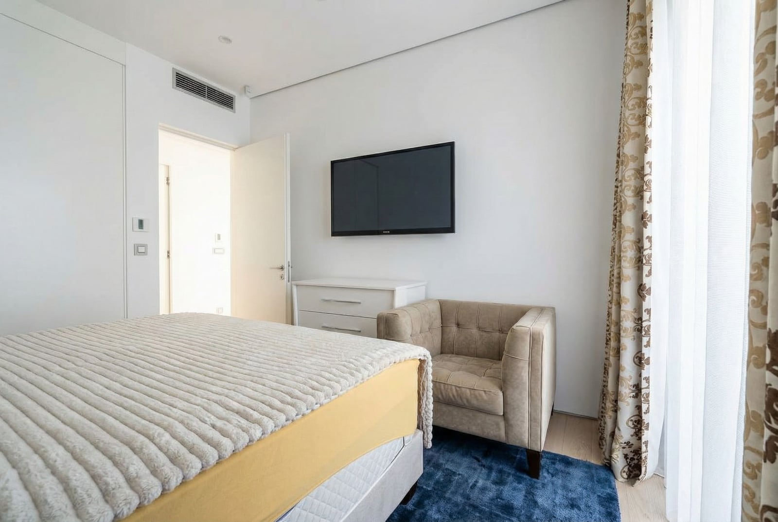 Piso independiente 4 habitaciones 156 m² Budva, Montenegro