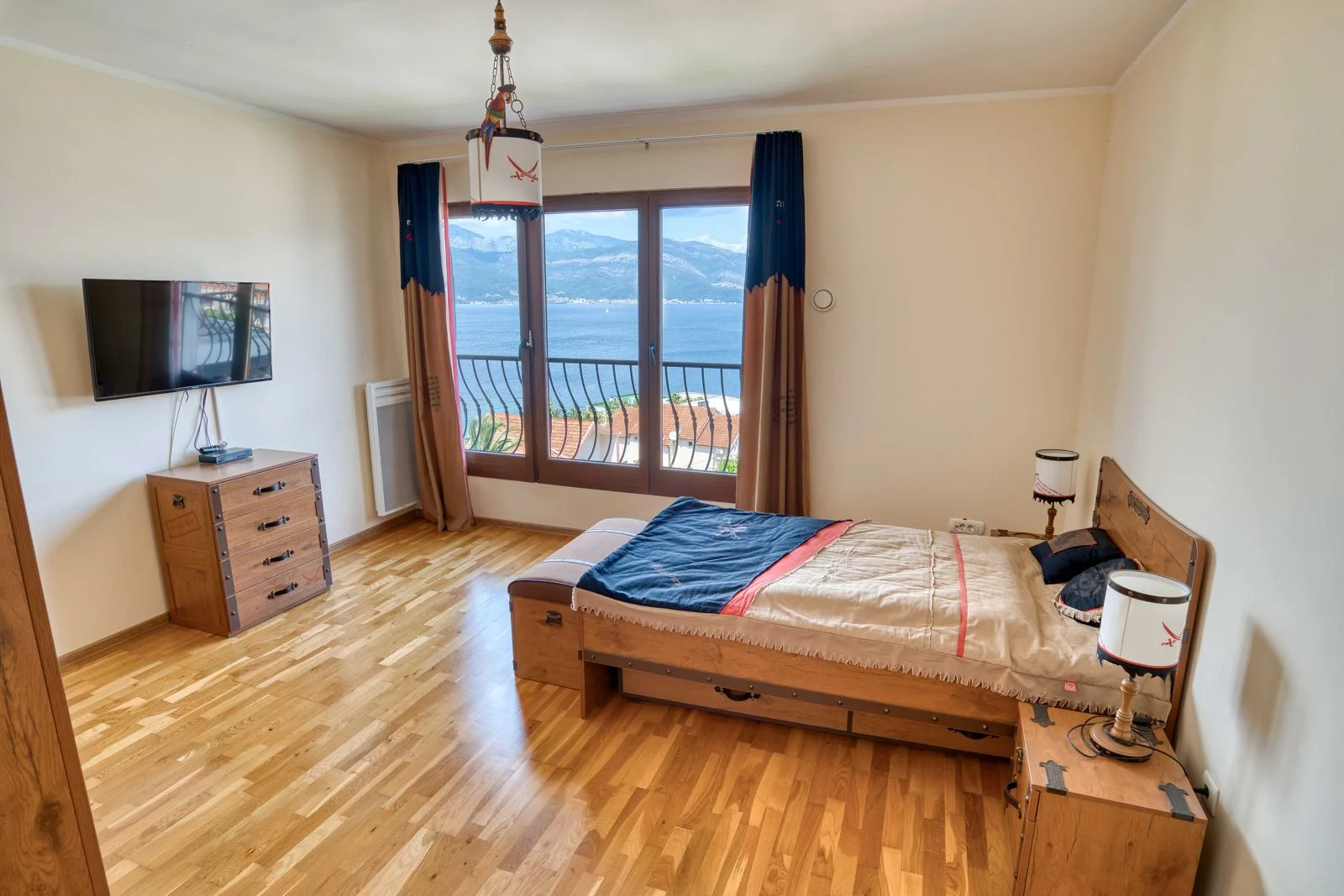 Casa 5 habitaciones 160 m² Milovici, Montenegro