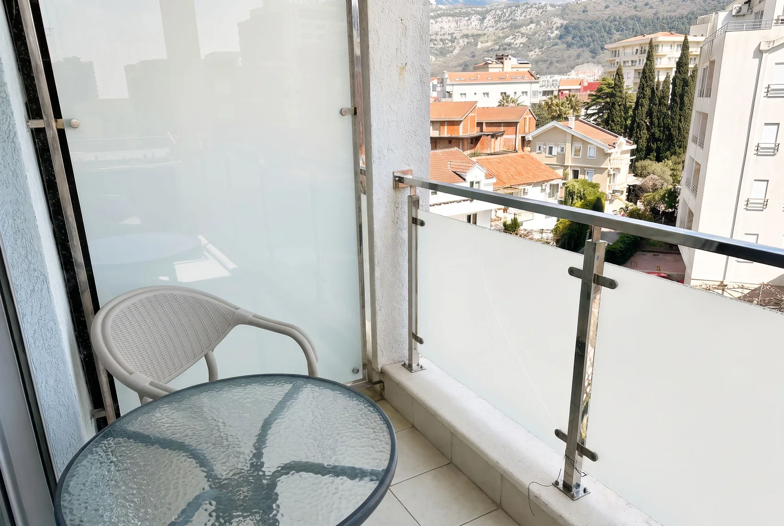 Mieszkanie 2 pokoi 46 m² w Budva, Czarnogóra