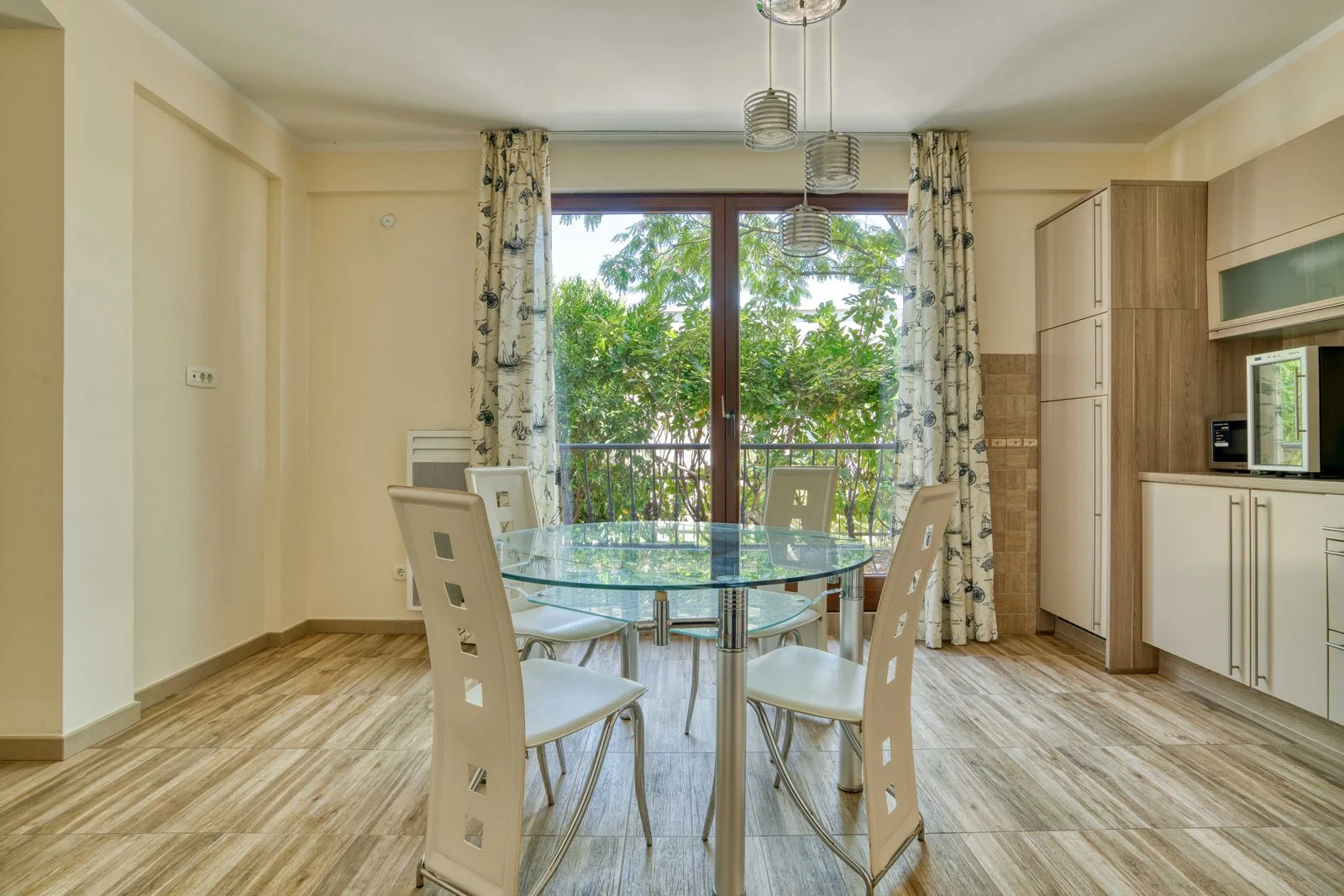 Casa 5 habitaciones 160 m² Milovici, Montenegro